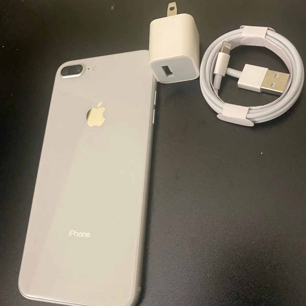 Apple iPhone 8 Plus 64GB unlocked